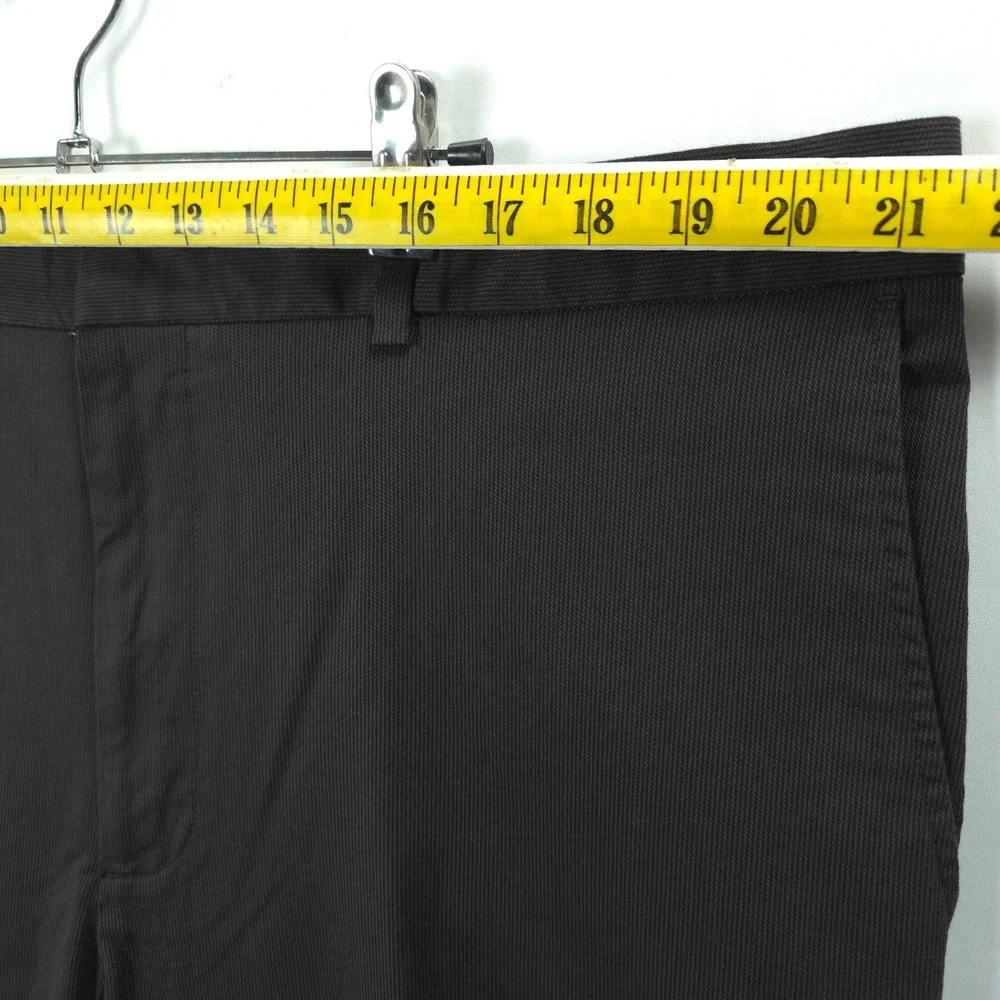 Haggar Men Dress Pants 42x32 Brown Textured Straight Fit Flat Front Classic